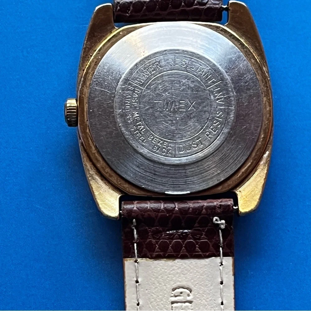 Timex Vintage Sprite Tigers Eye Face Date Manual Watch